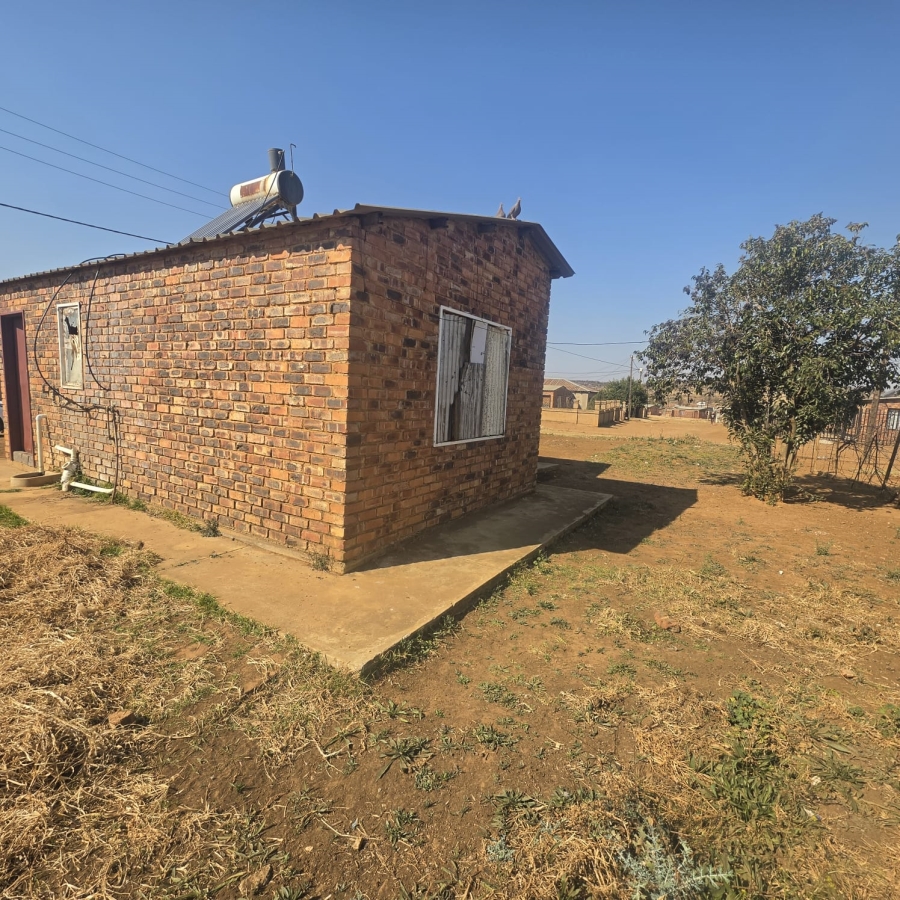 2 Bedroom Property for Sale in Ikageng North West